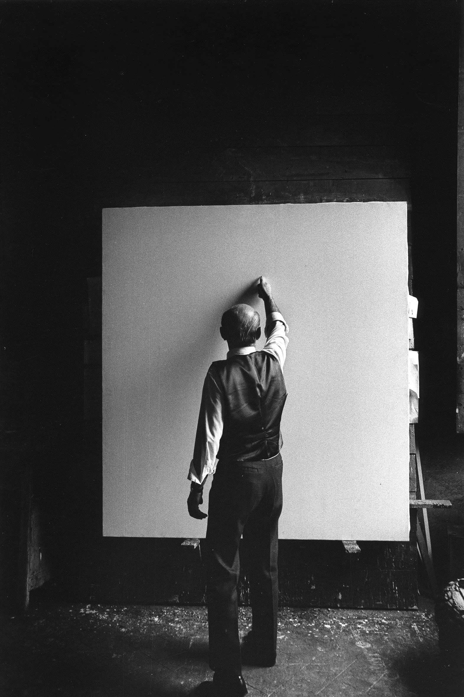 Lucio Fontana, Waiting, Milan (3)
